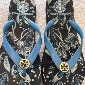 Tory Burch Flip Flops in Light/Bright Blue